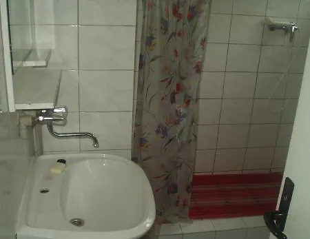 Horska Retrochata Na Slunicku Mariánská